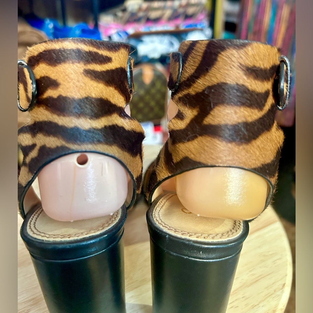 Splendid Real Calf Hair Tiger Print Pattern Ankle Strap Sandals GORGEOUS!​​ - Picture 6 of 10